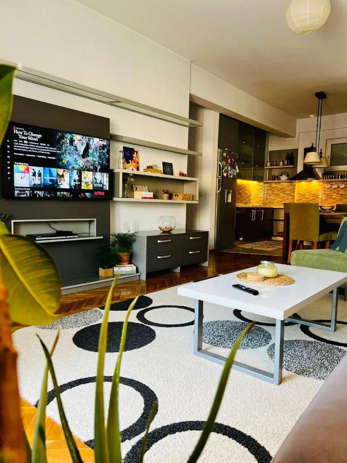 My Home In Prishtina - Spacious & Cozy 2Br Apartment With Balcony Приштина Екстер'єр фото