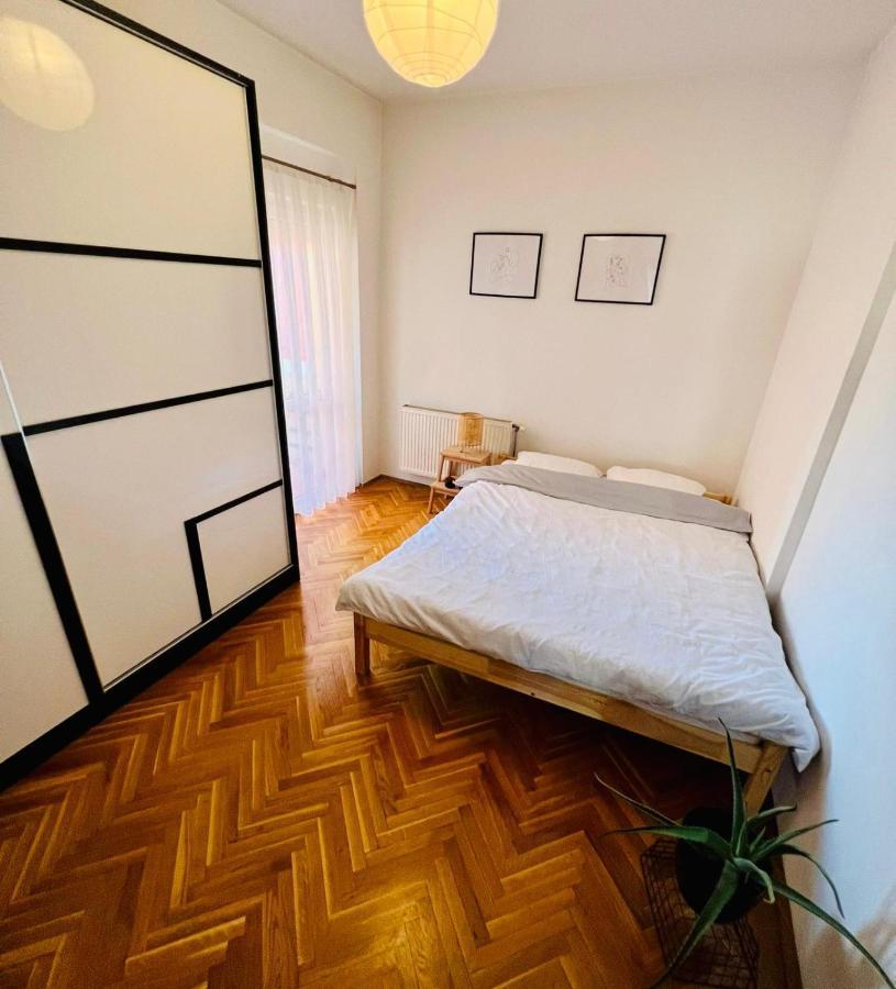 My Home In Prishtina - Spacious & Cozy 2Br Apartment With Balcony Приштина Екстер'єр фото