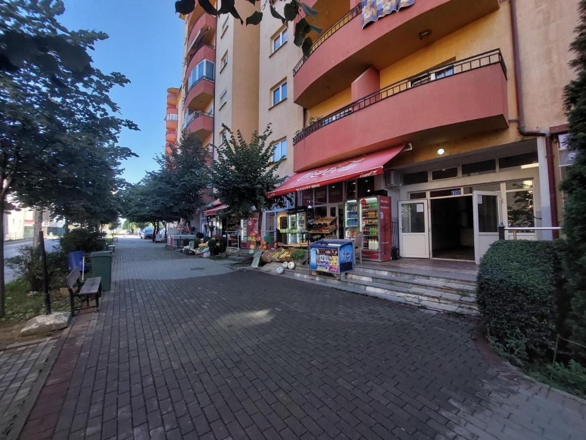 My Home In Prishtina - Spacious & Cozy 2Br Apartment With Balcony Приштина Екстер'єр фото